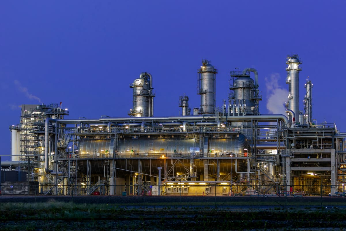 Petrochemical & Oil Refining